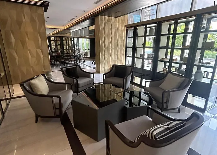 1br Thonglor Bts Infinitypool Overlooking Bangkok